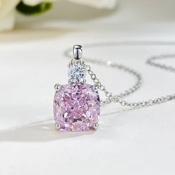2023 Новое серебряное ожерелье S925 10 * 10 с розовым бриллиантом, сияющий дизайн огранки для легкого роскошного стиля