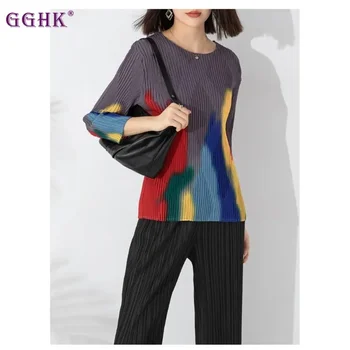 GGHK Miyake, плиссированная женская повседневная футболка с длинным рукавом, Новинка весны 2024 года, Ретро-дизайн с коллизионным принтом, круглый вырез, Свободный сложенный топ