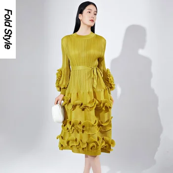 Весенне-осеннее женское платье 2024, маленькое и популярное, с деревянными ушками, с пузырчатым рукавом, на шнуровке, платье средней длины, юбка-торт