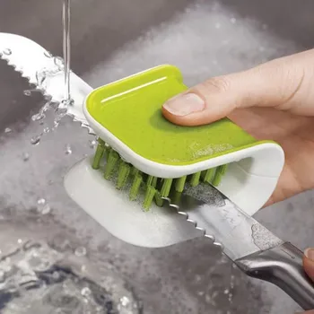 Набор для чистки кухонных ножей и столовых приборов BladeBrush с щетинным лезвием