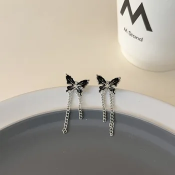 Новые серьги-гвоздики из сплава в стиле хип-хоп, Черные серьги-бабочки для женщин, украшения на Хэллоуин